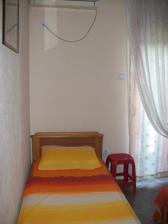 Lukic Apartmani Bar Esterno foto