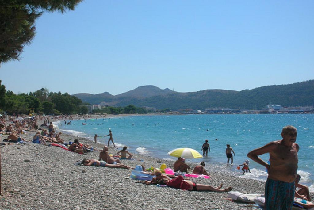 Lukic Apartmani Bar Esterno foto